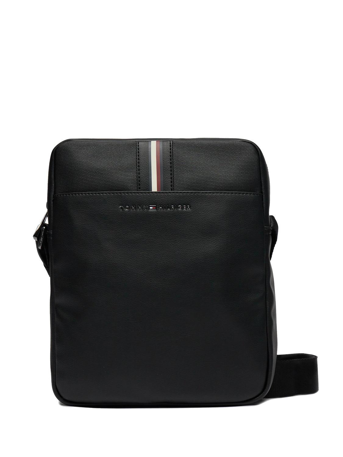Bags tommy hotsell hilfiger outlet