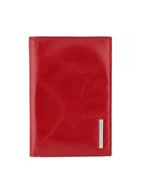 PIQUADRO BLUE SQUARE Leather passport holder RED - Travel Accessories