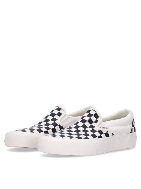 VANS UA SLIP-ON VR3 Shoes without laces checkerboard black/marshmallow - Unisex shoes