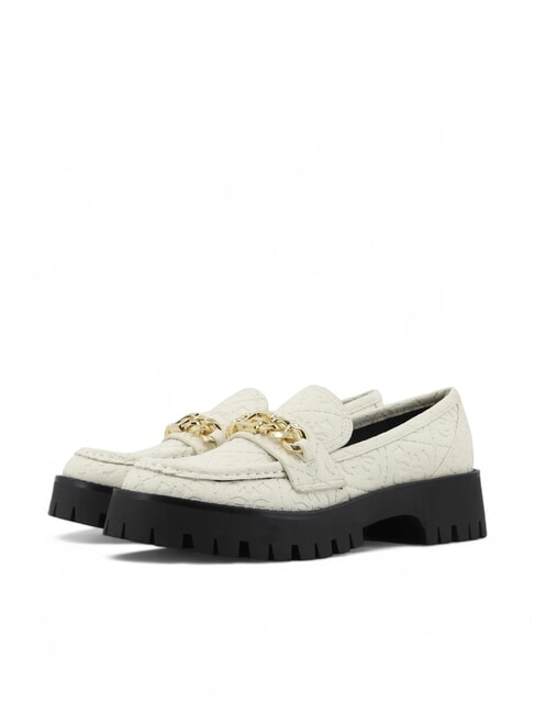 GUESS ALMOSTY 4G logo chain moccasin white - Women’s shoes