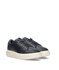 ARMANI EXCHANGE A|X Basic sneakers with stitching - Men&rsquo;s shoes