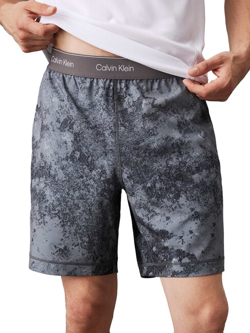 CALVIN KLEIN CK PERFORMANCE Training shorts boulevard concrete print - Men's sports suits