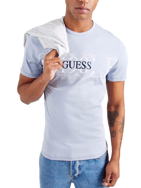 GUESS CHEST BOX Cotton T-shirt with print nimbus blue - T-shirt
