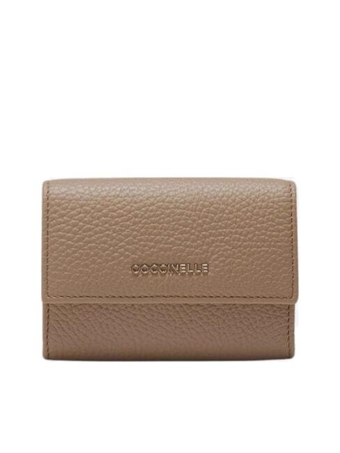 COCCINELLE METALLIC SOFT Hammered leather card holder skin - Women’s Wallets