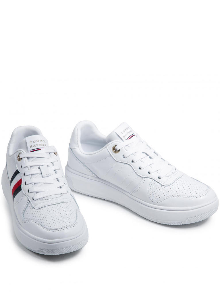 tommy hilfiger outlet sneakers