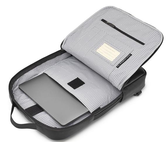 MOLESKINE backpack / briefcase CLASSIC PRO DEVICE, PC holder 15 " black - Work Briefcases