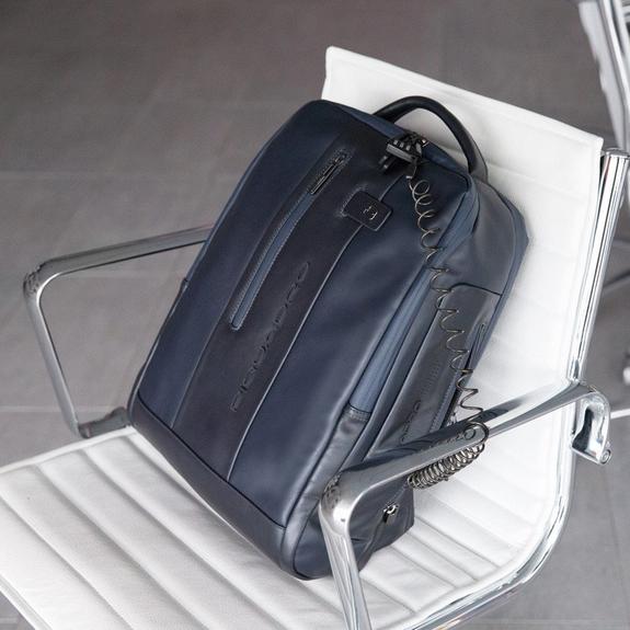 backpack URBAN, 15.6 "PC port, with anti-theft system Black - Laptop backpacks