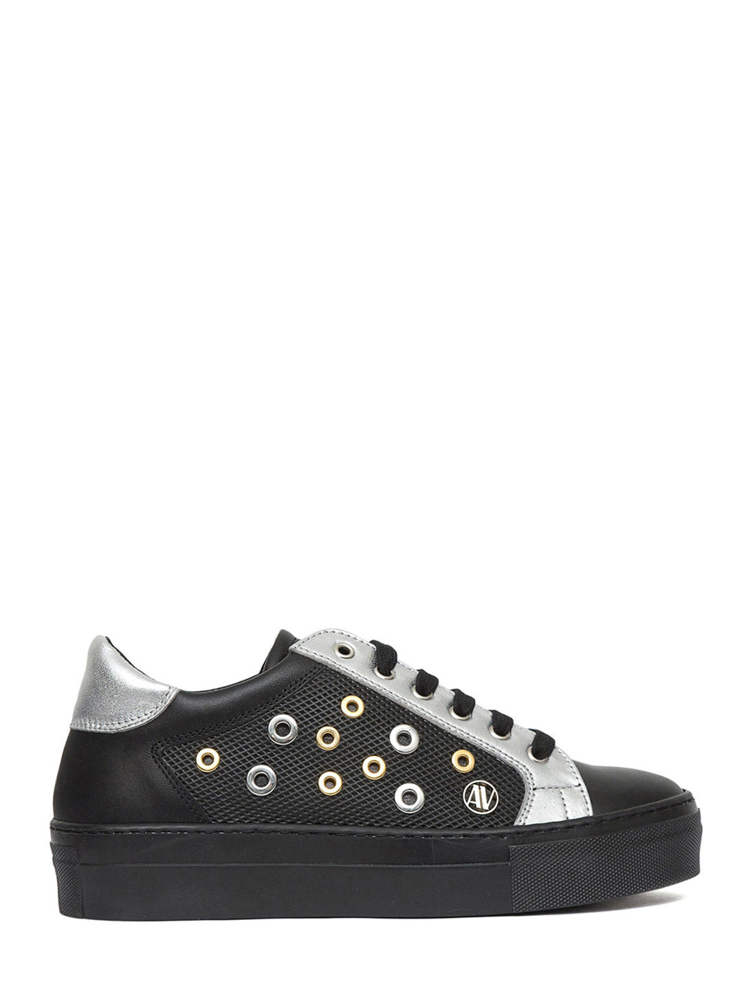 Sneakers borchie hotsell donna