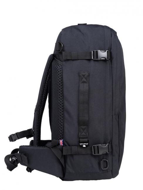 CLASSIC PRO 42L PC backpack 17" absolute black - Backpacks & School and Leisure