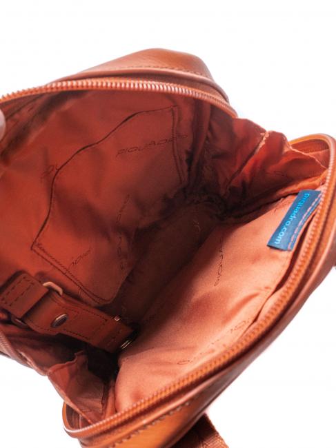 bag VIBE out, in hammered leather orange3 - Over-the-shoulder Bags for Men