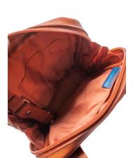 PIQUADRO bag VIBE out, in hammered leather orange3 - Over-the-shoulder Bags for Men - 5