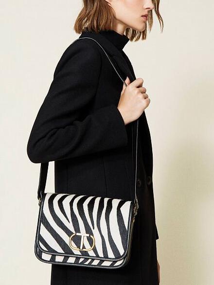 Borsa a tracolla in pelle stampa zebra  furry zebra snow / black - Women&rsquo;s Bags