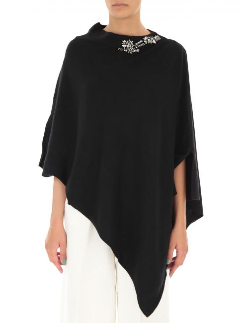 Poncho in maglia con ricamo castoni su scollo   black - Scarves