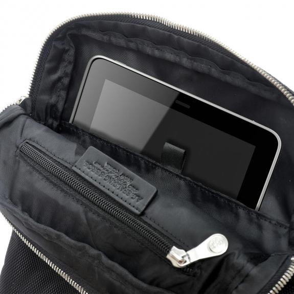 NEW METROPOLITAN Tablet bag black - Over-the-shoulder Bags for Men
