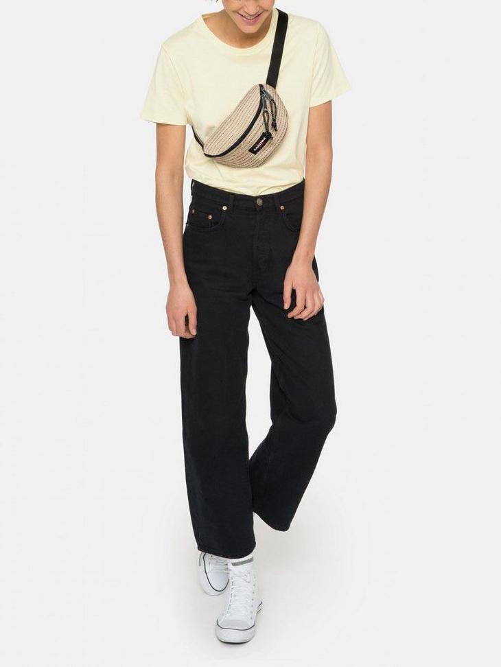 Eastpak bershka discount