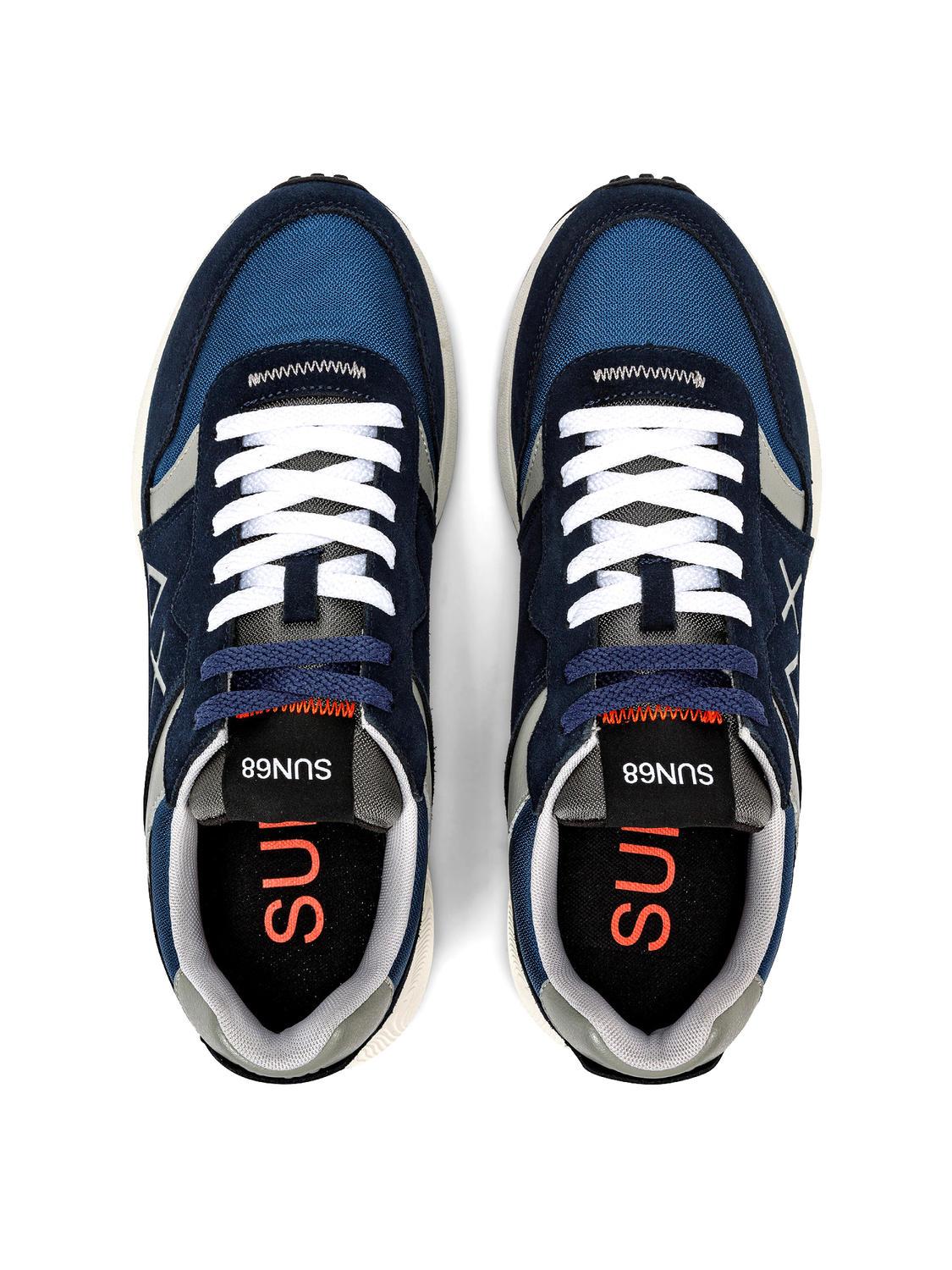 Sneakers daddy deals