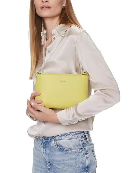 Calvin Klein Ck Must Shoulder Bag Citrus - Buy At Outlet Prices!