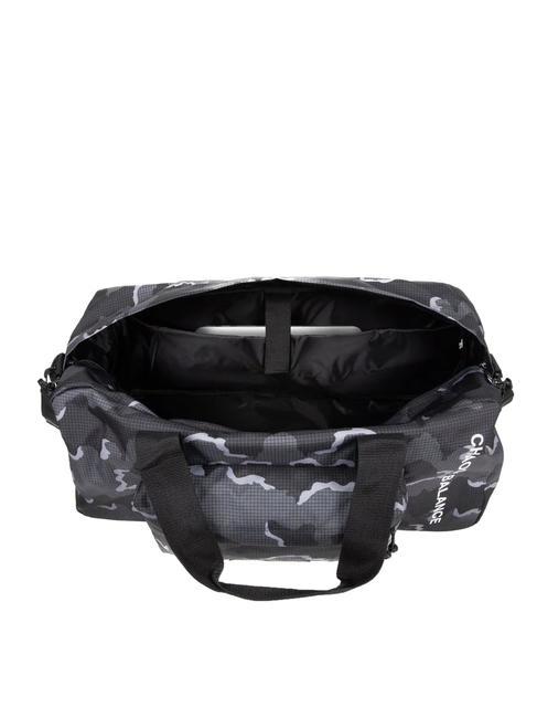 UNDERCOVER STAND+ Large duffle bag with shoulder strap uc black camo - Duffle bags