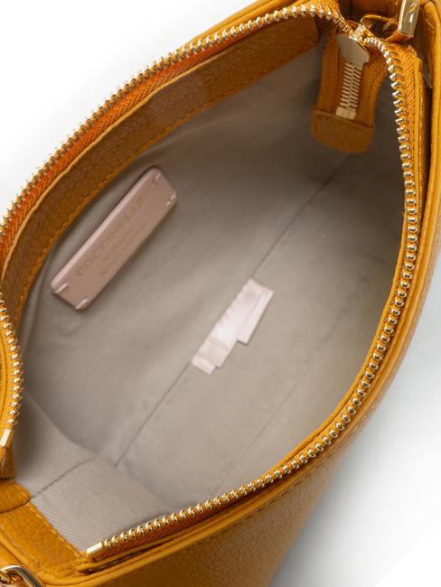 LILY Textured leather bag with chain handle resin - Women&rsquo;s Bags