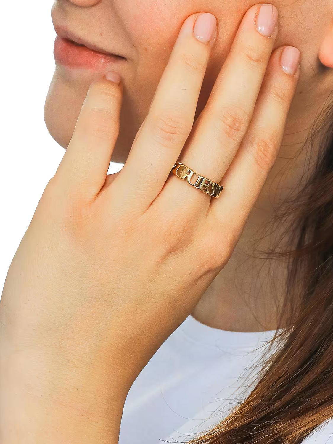 Guess A Star Is Born Ring Gold Buy At Outlet Prices