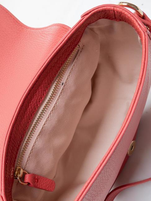ALPHA  Mini shoulder bag, in leather cranberries - Women&rsquo;s Bags
