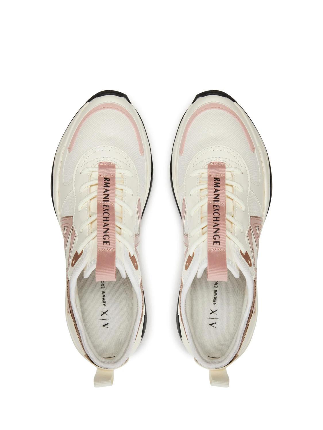 Off white chunky sneakers sales