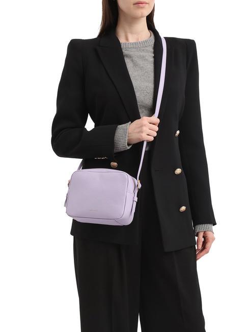 CHERRY Hammered leather camera bag lav./lav. - Women’s Bags