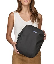 PATAGONIA BLACK HOLE CUBE 14L Travel Beauty Organizer black - Beauty Case - 3