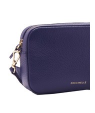 COCCINELLE TEBE Shoulder bag in textured leather royal blue - Women&rsquo;s Bags - 3