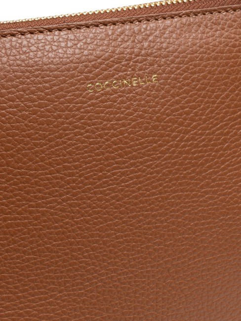 CHERRY Hammered leather shoulder shopping bag BRULE - Women&rsquo;s Bags