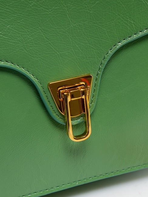 BEAT ROCK Crackle leather flap bag peppermint - Women’s Bags