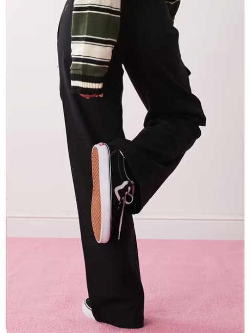 ARROYO WIDE LEG Wide leg cargo pants black - Women's Pants