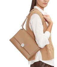 CALVIN KLEIN CK PLAQUE Medium shoulder bag amphora - Women&rsquo;s Bags - 5