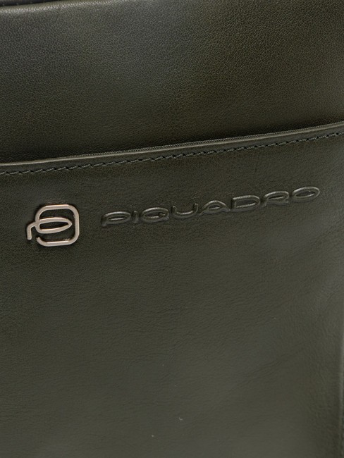 bag VIBE out, in hammered leather green 11 - Over-the-shoulder Bags for Men