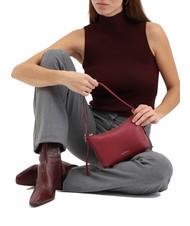 COCCINELLE CHERRY Small leather shoulder bag garnet red - Women&rsquo;s Bags - 4