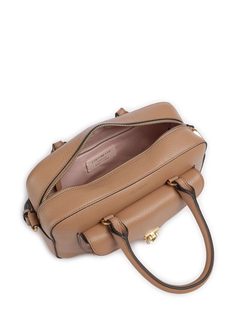 BEAT SOFT Leather handbag with shoulder strap skin - Women&rsquo;s Bags