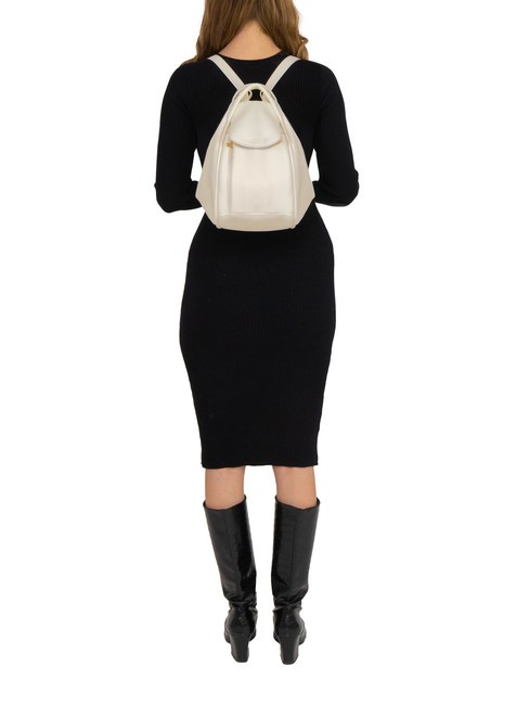 TRIO  Hammered leather satchel backpack white - Women’s Bags