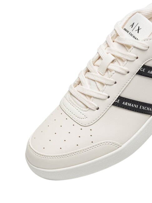 A|X STRIPES Sneakers off white+black - Men’s shoes