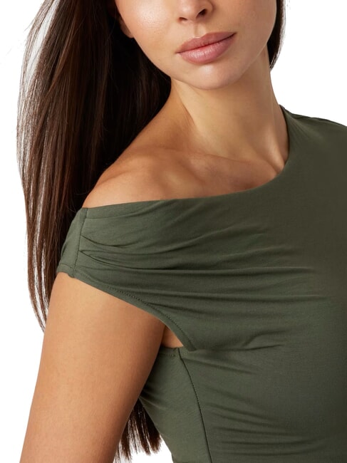 SS DOLMAN OFF MIRAYA  One-shoulder T-shirt green plant - T-shirt