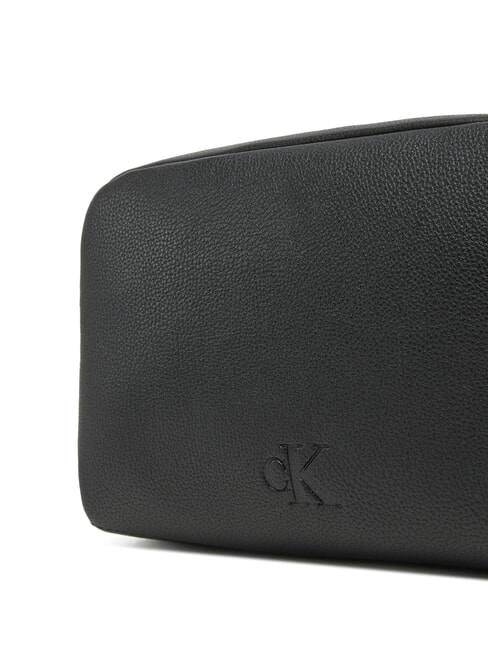 ULTRALIGHT Camera case shoulder bag on black - Women’s Bags