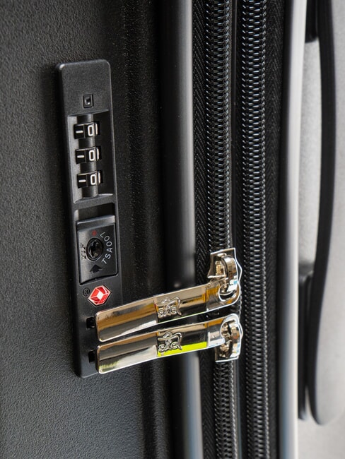 LIGHT POP 2 Medium Expandable Trolley black - Rigid Trolley Cases