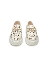 CULT SLASH 4447 Leather moccasins with floral perforations white - Women&rsquo;s shoes - 3