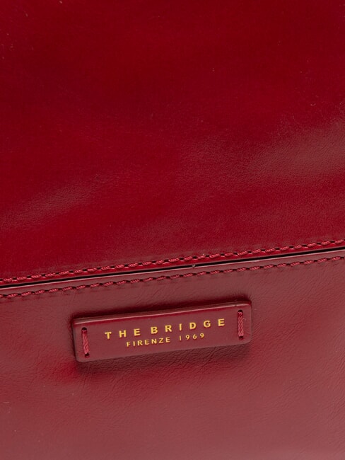 ELETTRA Round leather backpack berry abb. gold - Women’s Bags