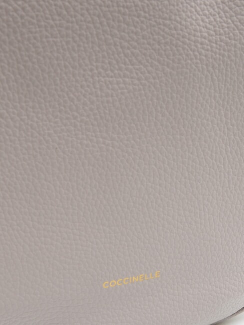 ALPHA Hammered leather shoulder bag light grey - Women’s Bags