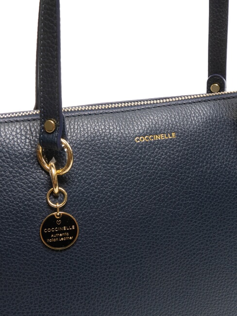 ALPHA Hammered leather shopping bag midnight blue - Women’s Bags