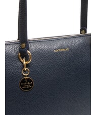 COCCINELLE ALPHA Hammered leather shopping bag midnight blue - Women’s Bags - 3