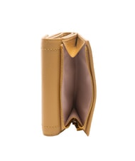 COCCINELLE TALEA Medium hammered leather wallet fresh beige - Women&rsquo;s Wallets - 4