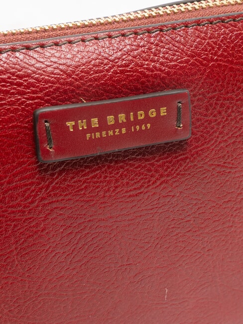 CARLOTTA Leather beauty case currant / gold - Beauty Case