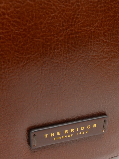 LUCIA Small leather shoulder bag BROWN - Women’s Bags