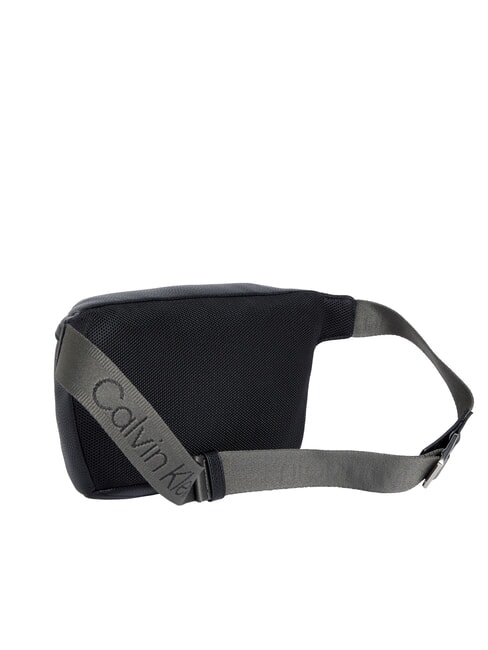 CARGO Pouch on black - Hip pouches